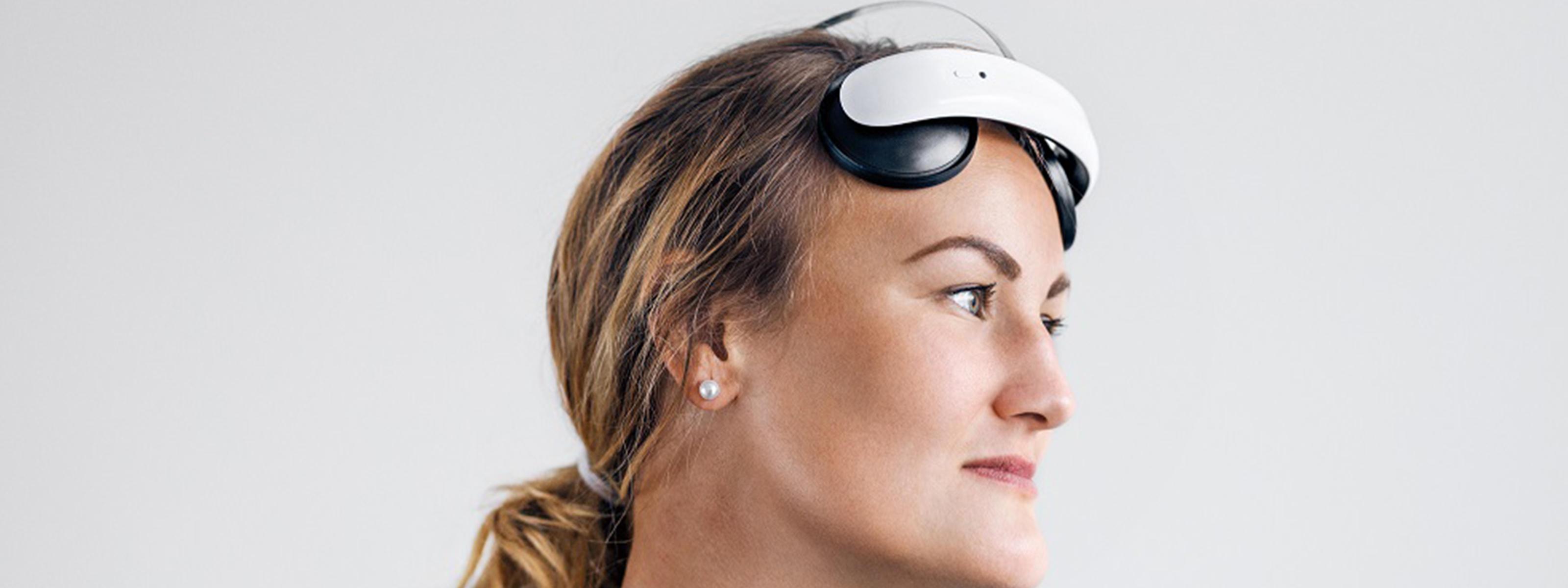 Treating depression at home with a tDCS headset