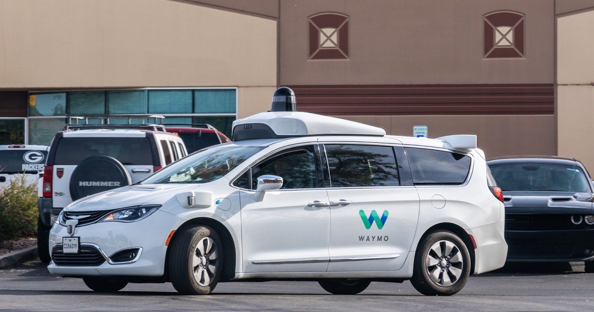 Why Are Parking Lots So Tricky for Self-Driving Cars?